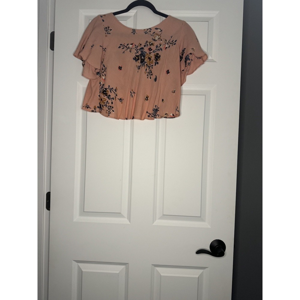 Kimchi Blue Light Pink Floral Open Back Crop Top Small